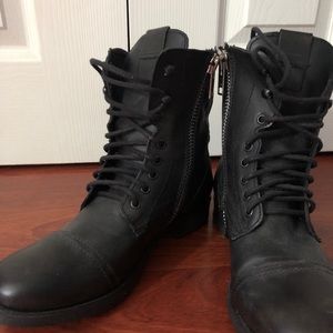 Men’s Steve Madden combat boots